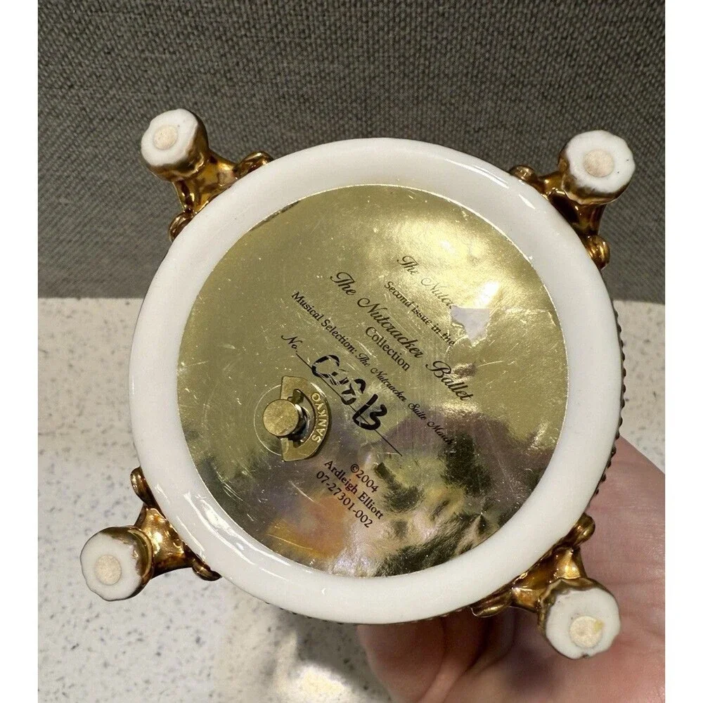 Limited Edition 2nd Issue in The Nutcracker Ballet Collection Musical Egg 2004